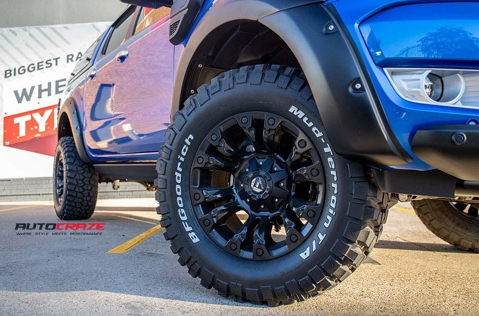 FORD-RANGER-VAPOR-MATTE-BLACK